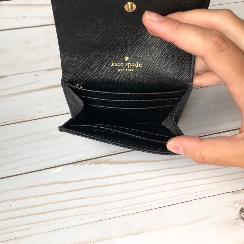 Authentic KATE SPADE WALLET! - Picture 3 of 7